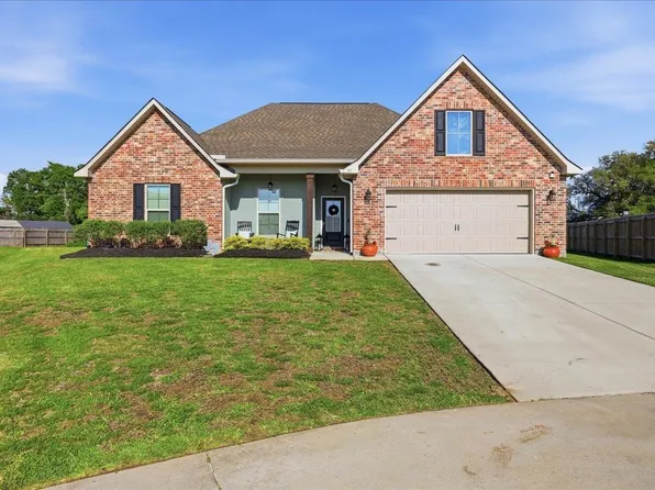 113 Hayden Ln, Bridge City, TX 77611