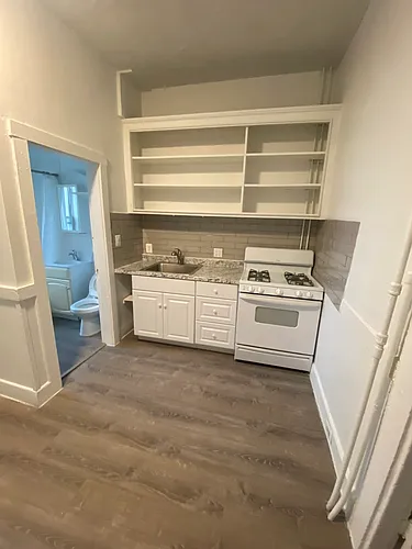 150 5th St #1 Photo 1