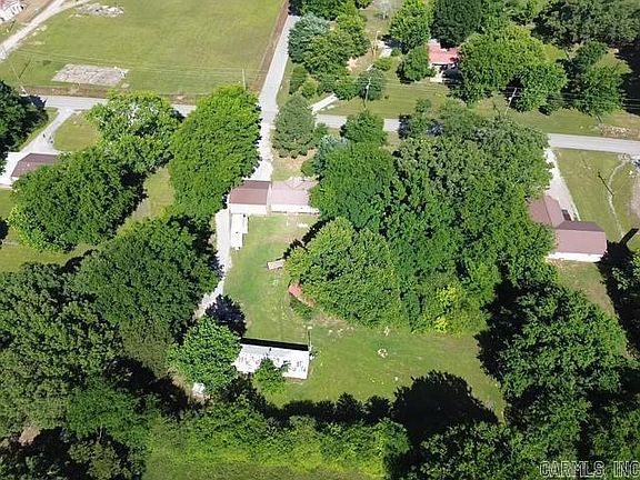 4th image of 80 Jamestown Rd