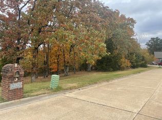 18 Brownwood Ct, Poplar Bluff, MO 63901