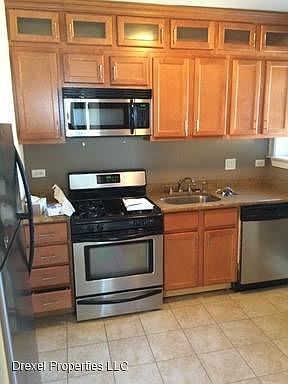 2nd image of 2050 W Summerdale Ave #2-A