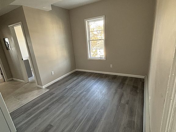 5th image of 175 Grove St #11311127