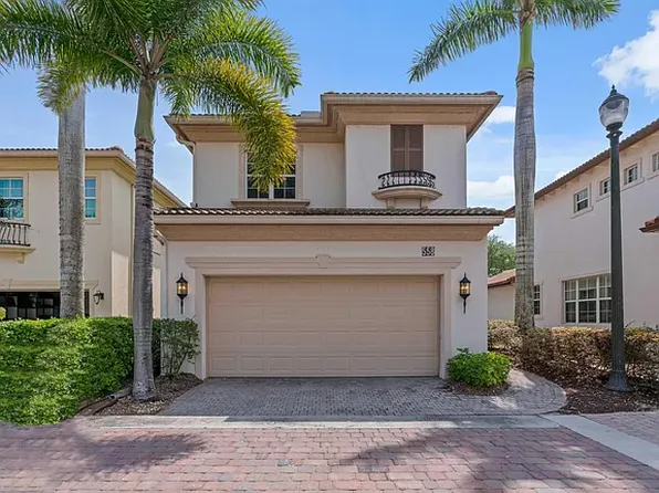558 Tomahawk Ct, Palm Beach Gardens, FL 33410