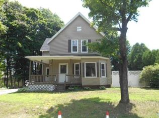 15 Lennon St, Gardner, MA 01440