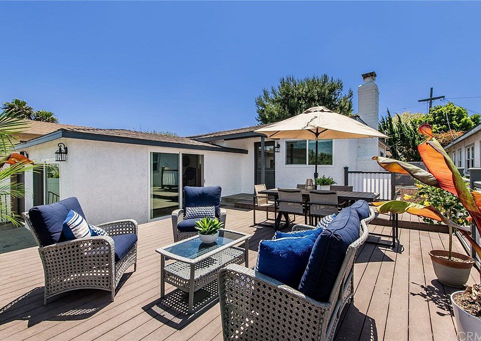 1st image of 1012 Rosecrans Ave