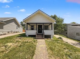 721 27th St, Des Moines, IA 50312