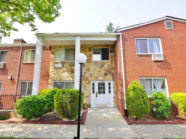 1298 Rockland Ave #1, Staten Island, NY 10314