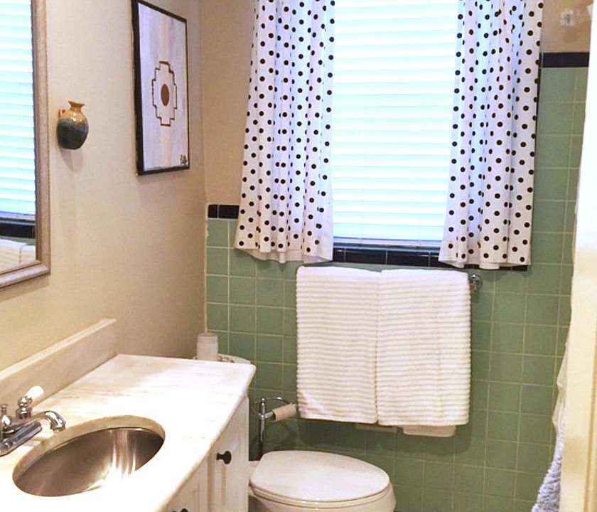 2nd image of 2510 Mountain Brook Cir APT D