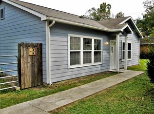 345 Ikes Ln, Silsbee, TX 77656