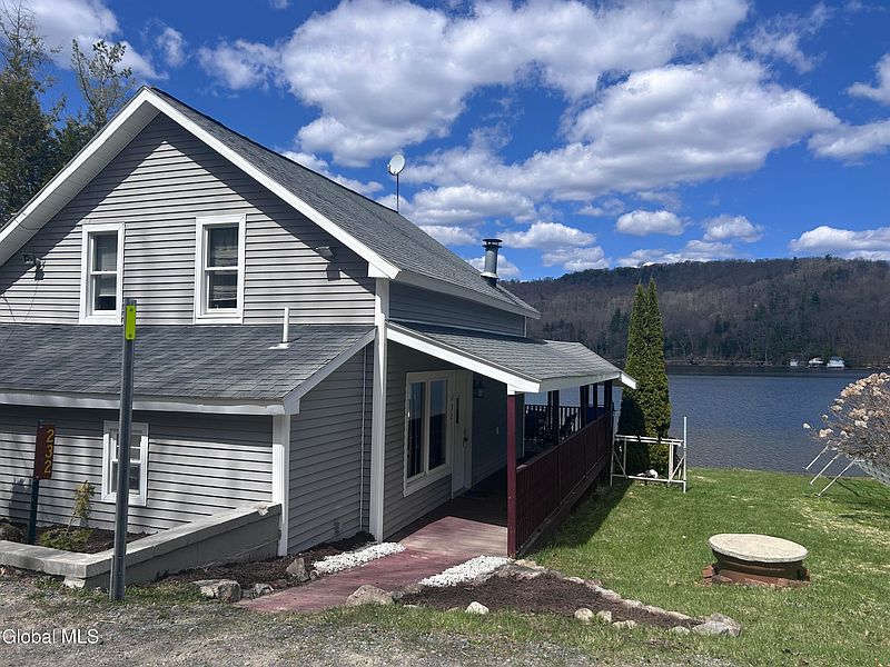 4th image of 232 Fulton Road