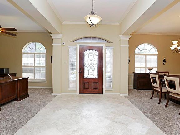 3rd image of 4306 Amber Lake Dr