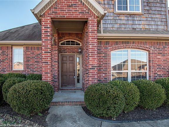 2nd image of 4257 Troon Dr