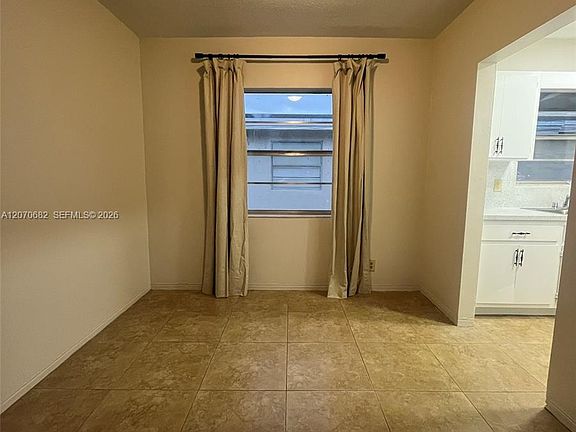 2nd image of 5706-5708 Lincoln St ## 1-2