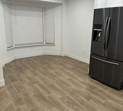 Eating space off kitchen