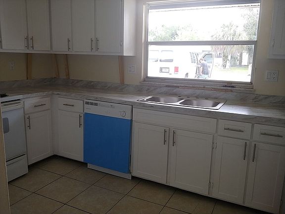 New dishwasher, new 
Countertop