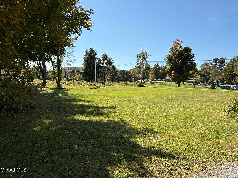 5th image of 11 Hartman Loop