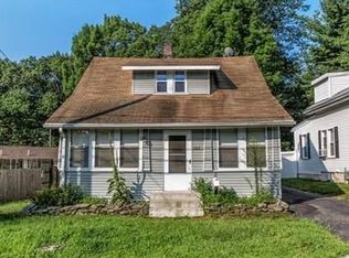 268 Shawmut St, Springfield, MA 01108