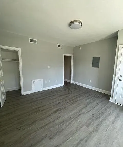 1116 Penn St NE — Photo 18