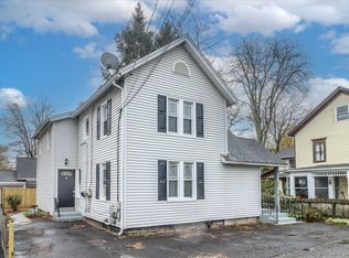 9 Nicholas Sq #B, New Milford, CT 06776