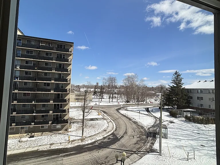 70 McEwen Ave #404 — Photo 15