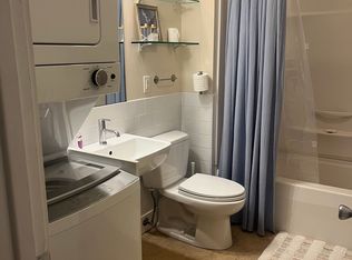 810 Broad St #3, Saint Joseph, MI 49085