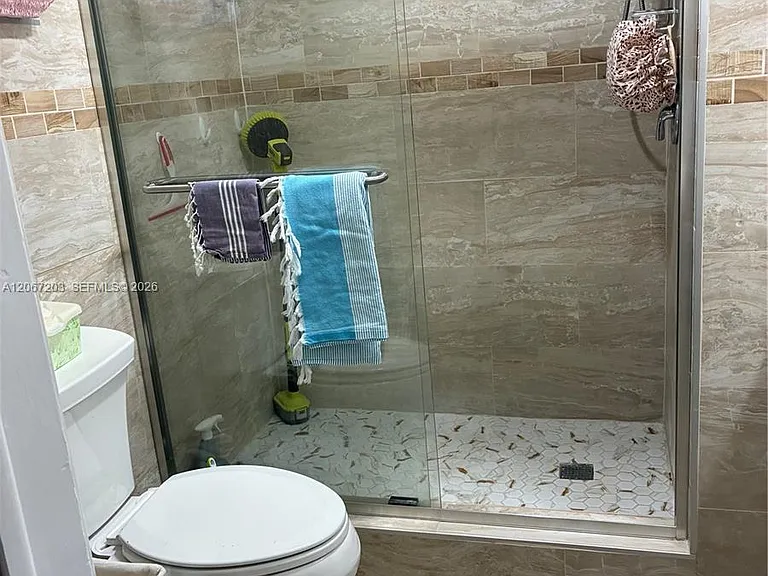 2428 Taylor St #6 — Photo 5