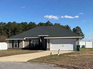 215 Saint Stevens Ct, Atmore, AL 36502