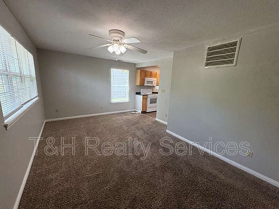4th image of 5410 N Kercheval Dr