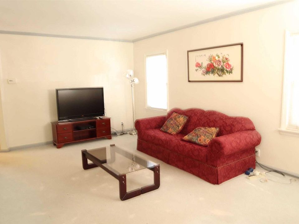 2nd image of 69-37 183rd St