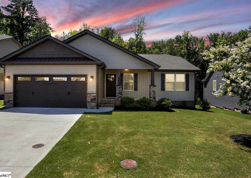 1st image of 306 Hampton Farms Trl