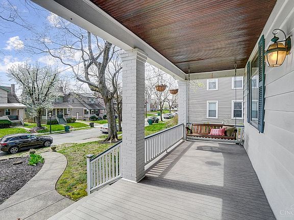 4th image of 3232 Orion Ave