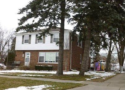 4th image of 754 N Esplanade St