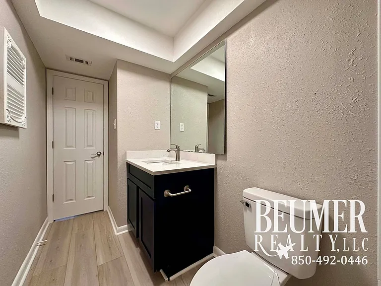 5078 Leeward Dr — Photo 21