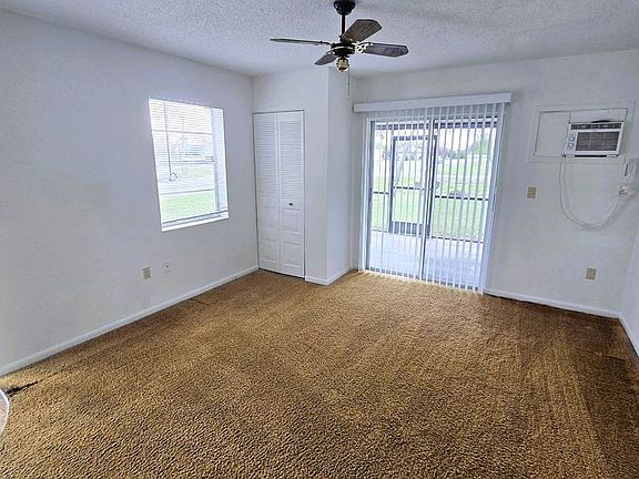 3rd image of 702 Lucaya Dr