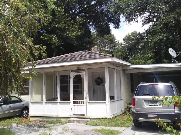 1340 4th St NE, Winter Haven, FL 33881