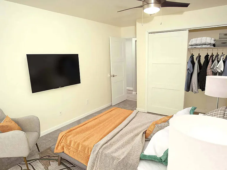 Bedroom