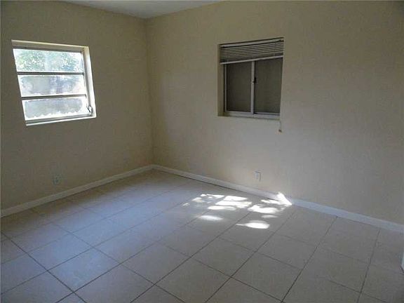 5th image of 5801 NE 7th Ave