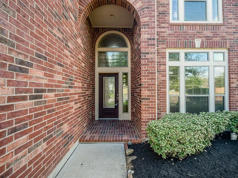 4019 Windmill Creek Dr — Photo 32