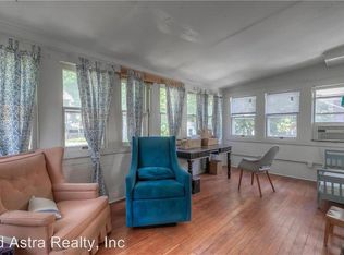 4101 Locust St, Kansas City, MO 64110