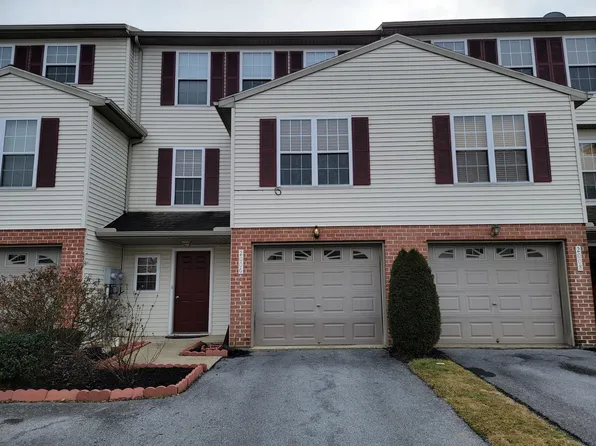 2006 Greystone Dr #L-0153, Lebanon, PA 17042