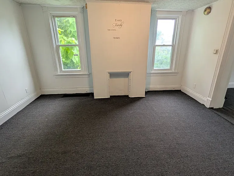 554 Woodlawn Ave #1 — Photo 8