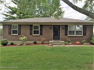 6823 Hillside Dr, Pewee Valley, KY 40056