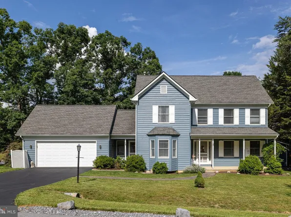 12340 Red Cedar Ln, McGaheysville, VA 22840