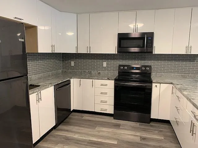 2 bed, 1175 sqft, $3,670 — Photo 3