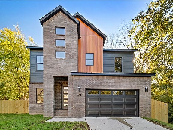 2nd image of 634 S Happy Hollow Rd