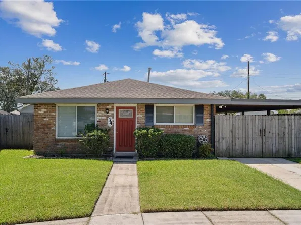 34 Jupiter Cir, Violet, LA 70092