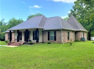 304 Bass Rd, Leesville, LA 71446