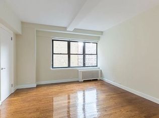 337 W 55th St #3, New York, NY 10019