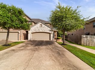 2200 Crescent Pointe Pkwy, College Station, TX 77845