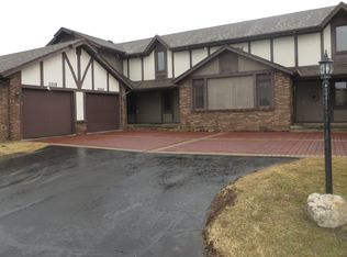 1213 Hidden Ridge Rd, Toledo, OH 43615